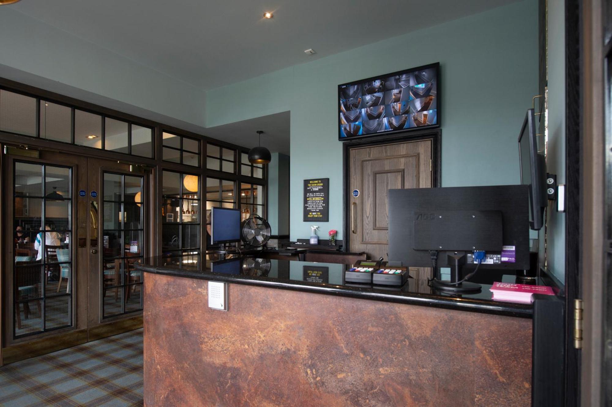 The Saxon Crown Wetherspoon Corby Eksteriør bilde